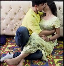 थ्रीसम मज़ा पति पत्नी और साली के साथ 1 firstsexstory 3